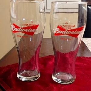 BUDWEISER 2 GLASS.